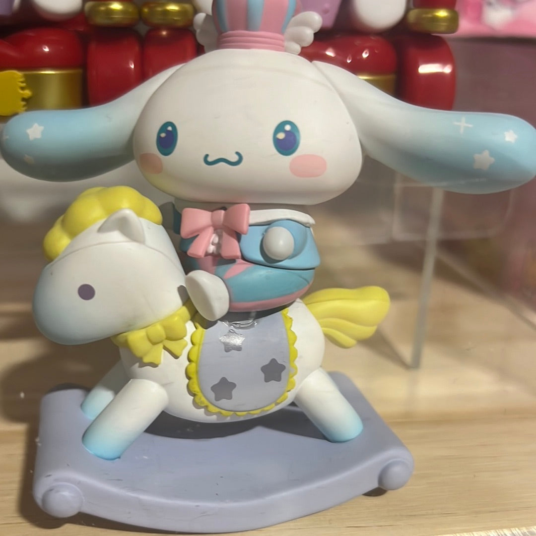 Cinnamoroll Figure