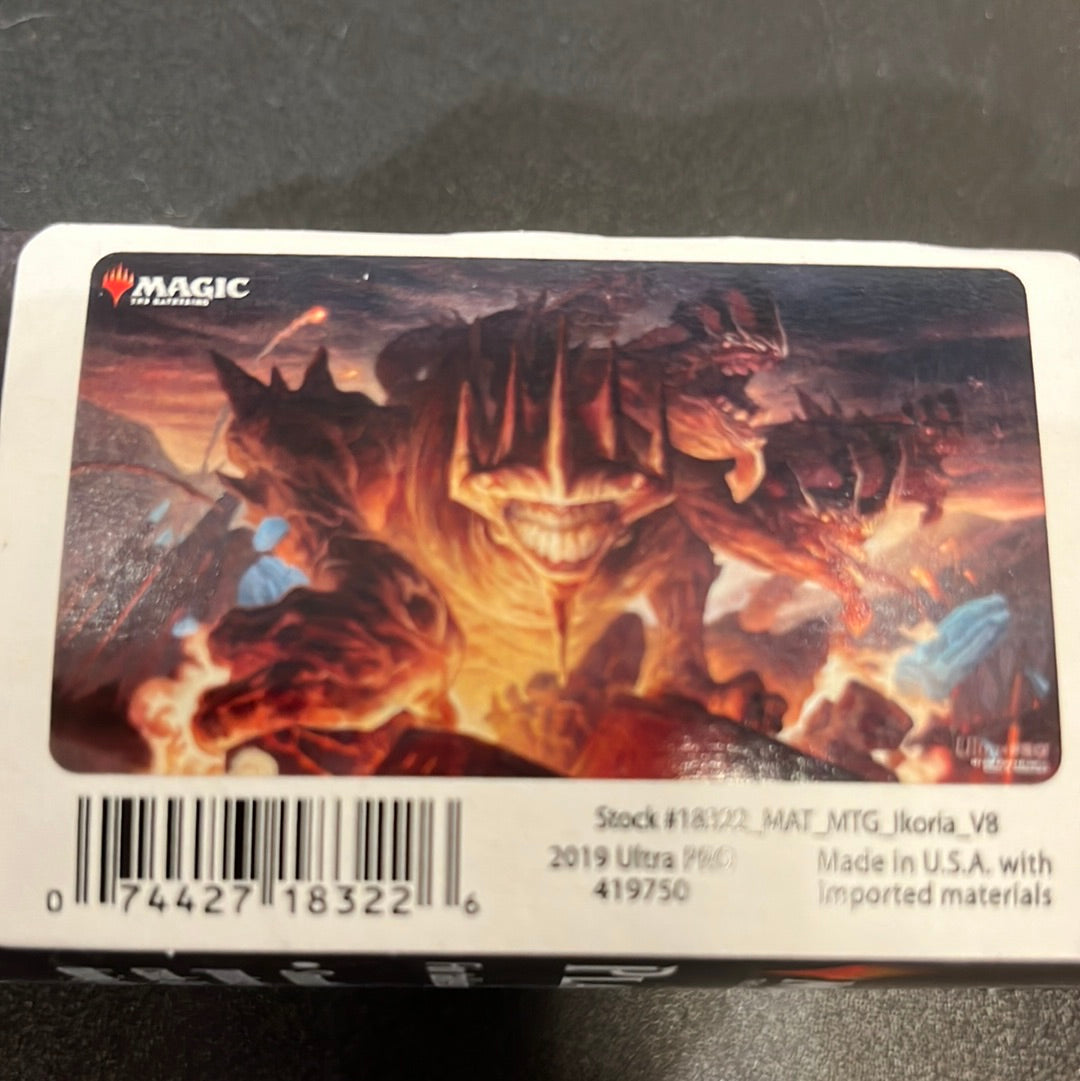 Version 8Up Playmat MtG Ikoria